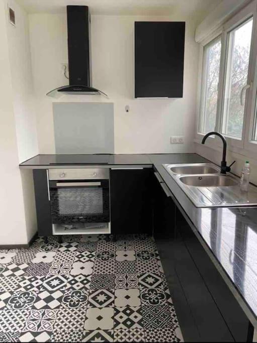 Appartement Ping-Pong Proche Gare Gagny Exterior foto